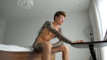 Anotherguyonyourscreen  13-10-2021